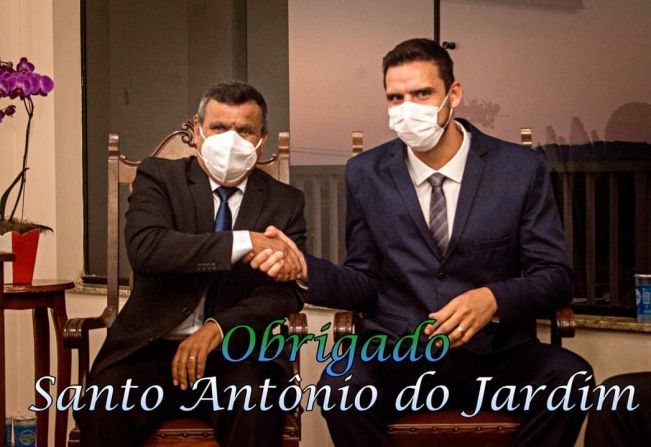 Prefeito Osvaldo Moreira (Neguinho) e seu Vice Thiago Krauss tomam posse