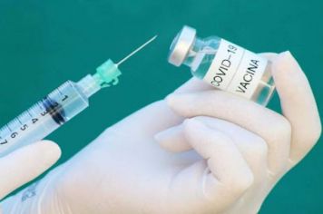  Vacina AstraZenica/Oxford agendada para amanhã. dia 09/09 está SUSPENSA. 