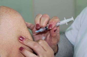 Vacinação contra COVID das pessoas com DOENÇAS CRÔNICAS na faixa etária entre 18 A 29 anos.