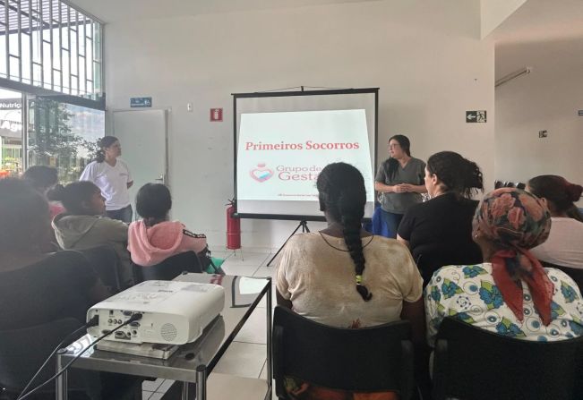 palestra é realizada na ESF Prefeito Lázaro José Diogo, com o Grupo de Gestantes